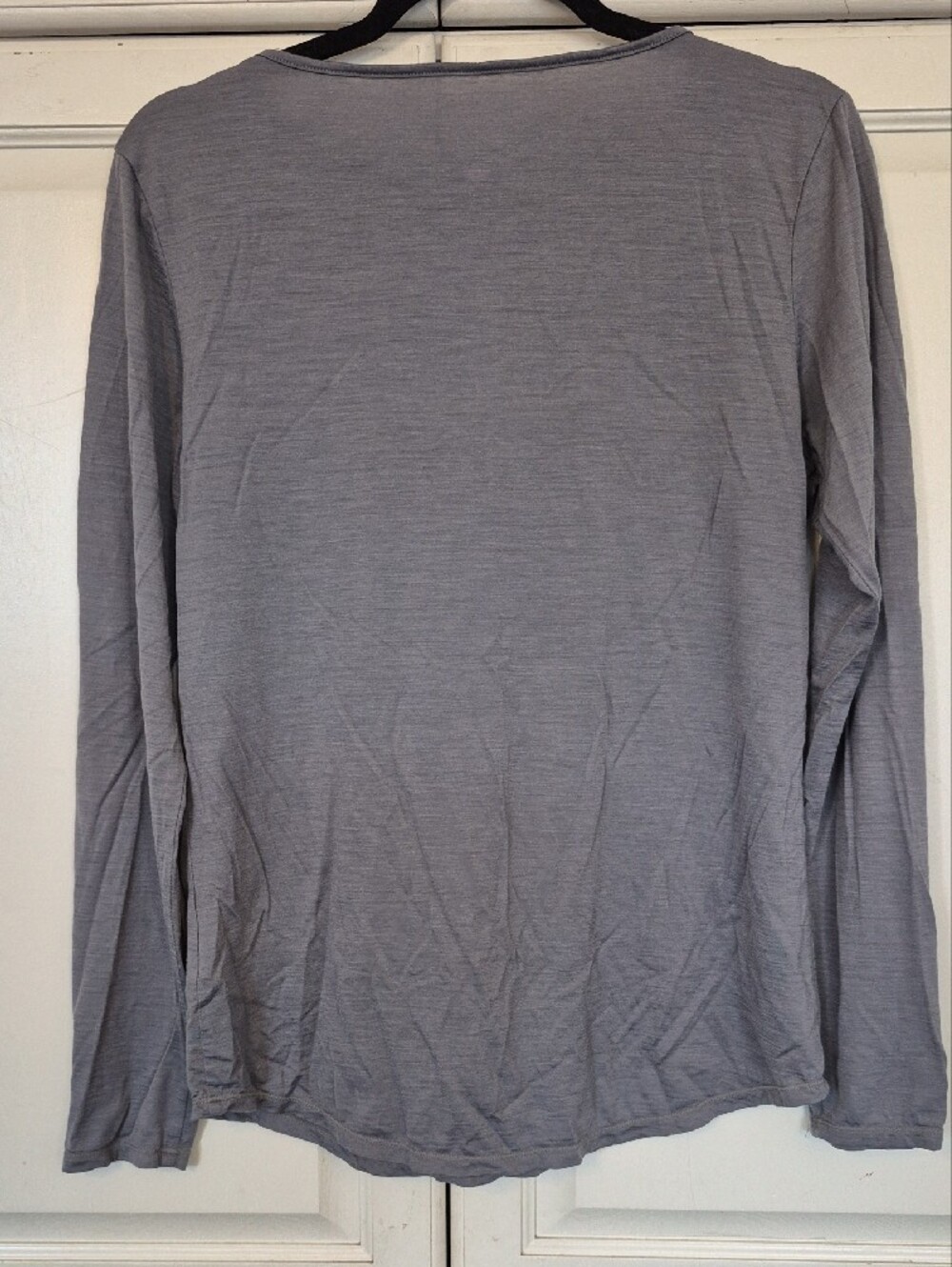 Cloudveil Women's Long-Sleeve Crewneck Tee - Gray - Picture 4 of 4